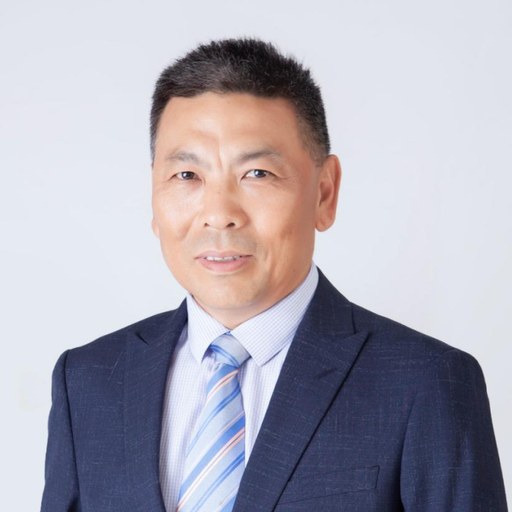赵平（采购老嘎）正面照